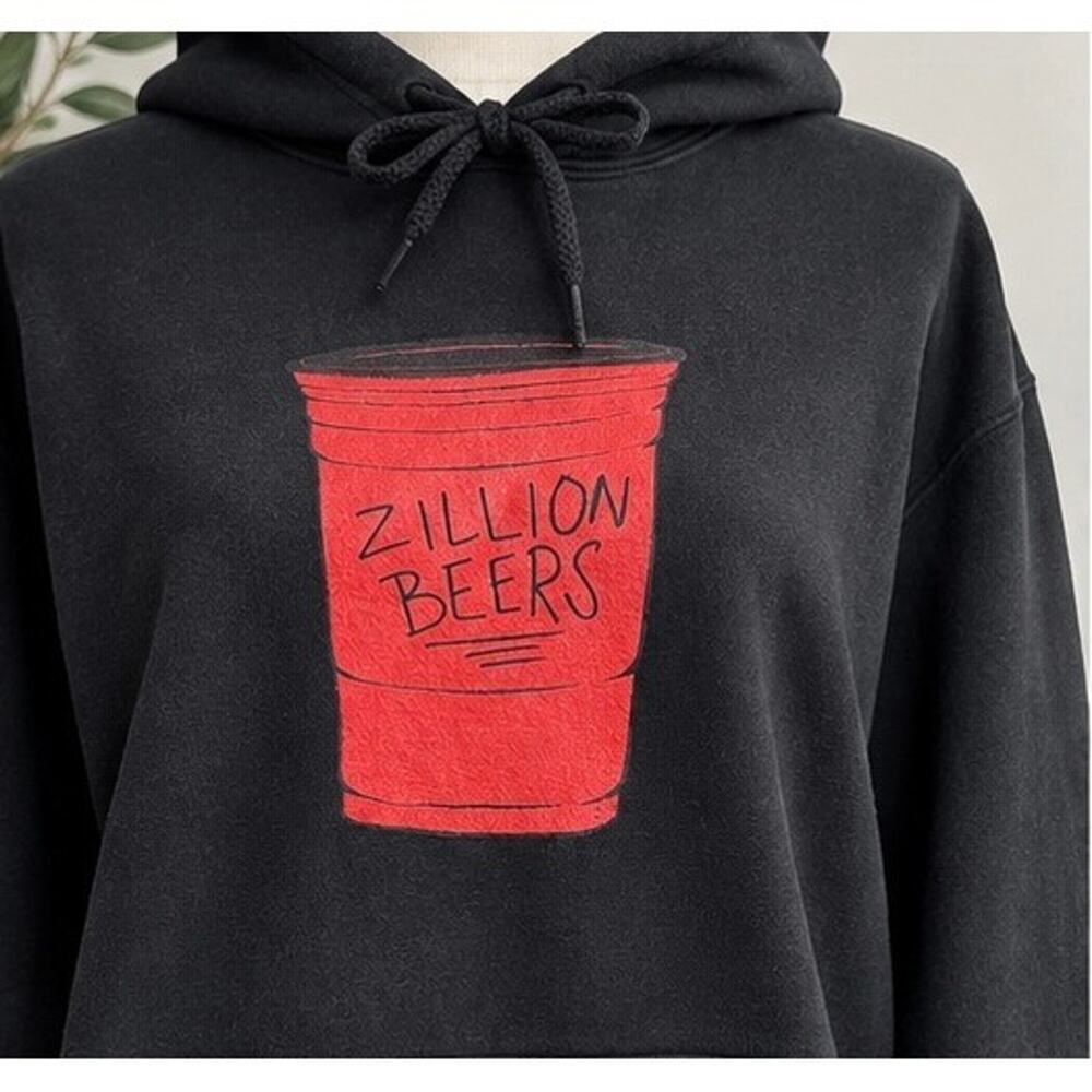 Barstool Sports Zillion Beers Hoodie Port & Company Black Red Solo Cup Size L - Picture 3 of 4